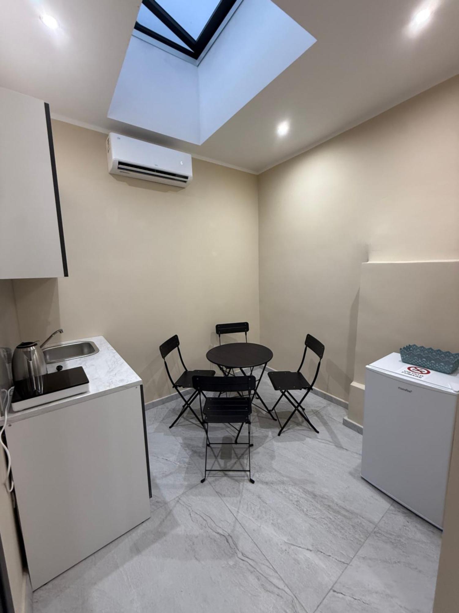 Guest house Palazzo Valentino Naples