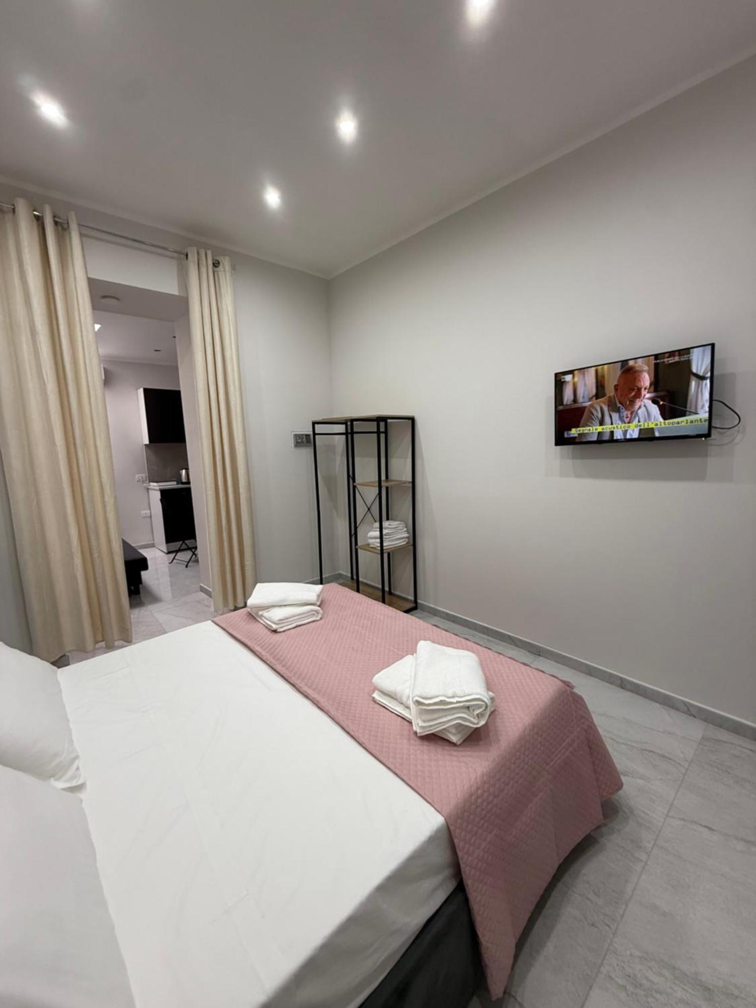 Palazzo Valentino Guest house Naples